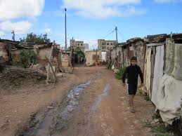Alger : 60.000 habitations précaires à éradiquer