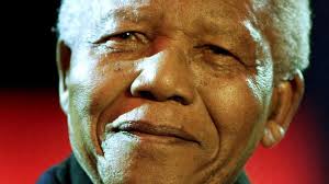 Nelson Mandela est mort, le monde pleure 
