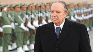 Le président Bouteflika apporte son soutien au général Toufik (Vidéo)