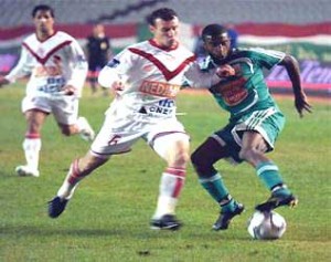 Ligue 1 (19e journée): USMA et ESS victorieux alors que le MCA enfonce le CRB 
