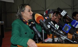 La secrétaire nationale de l’UNFA s’en prend violemment à Saâdani pour ses propos "outranciers" contre le DRS