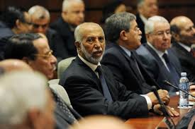 Belkhadem et Ouyahia assistent à une réunion de coordination de la campagne électorale de Bouteflika