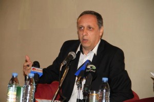 Sofiane Djilali annonce son retrait de la présidentielle et appelle à une phase de transition