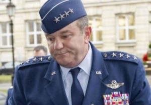 Le Général Breedlove aux pays de l’Europe de l’Est : sauve qui peut !