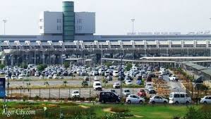 Aéroport d'Alger : Le mouvement des passagers vers Dubaï a plus que doublé en 2013