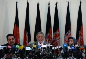 Afghanistan: le Dr Abdullah en tête de la présidentielle, selon des résultats partiels