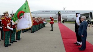 Arrivée à Alger de l'Emir du Qatar pour une visite officielle 