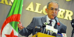 Lamamra procède au lancement de la salle des opérations pour le suivi du vote des Algériens à l'étranger