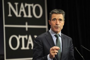 Ukraine: l'Otan, l'UE et les Etats-Unis accentuent la pression sur Moscou