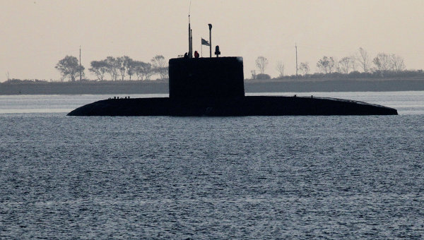La Russie livrera deux sous-marins à l'Algérie 