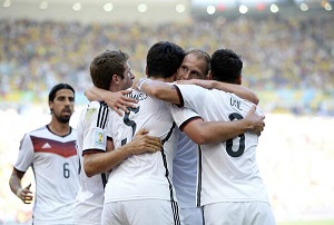 Mondial-2014 : l'Allemagne se qualifie pour les demi-finales après sa victoire sur la France (1-0)