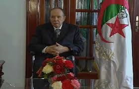 Crash de l'avion : Bouteflika décrète un deuil national de trois jours 