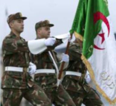 Bouteflika : "L'hommage de la France aux victimes algériennes de la 1ère guerre mondiale, une reconnaissance au peuple algérien"