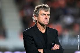 Christian Gourcuff : "La sélection algérienne a besoin d'un autre attaquant en pointe"