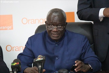 Voulant tirer profit du décès d'Ebossé, le Mali demande à la CAF de délocaliser le match Algérie-Mali 
