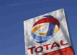 La justice algérienne enquête sur les transferts de devises de Total 