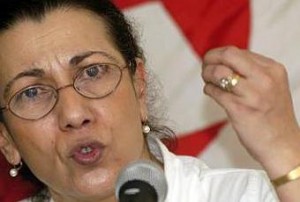 Louisa Hanoune : le code du travail et le projet de loi sur la santé sont "un grand danger"