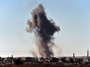 Syrie: les jihadistes avancent dans Kobané, les raids jugés insuffisants