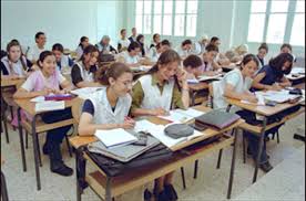 Education : Des classes mobiles face à la surcharge 