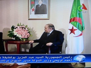 Le président Bouteflika a reçu tour à tour les nouveaux ambassadeurs du Vietnam, Roumanie et Argentine