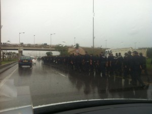 Une centaine de policiers ont quitté leur caserne du Hamiz pour marcher sur Alger