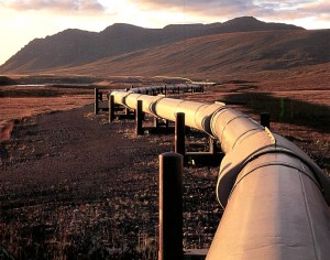 Les USA détruisent les infrastructures pétrolières sous le prétexte de Daesh