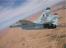 Crash d'un Mig-25 près de Tiaret, le pilote blessé retrouvé (Actualisé)