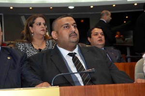 Décès du wali de Annaba: le député Tliba fustige "des rumeurs malveillantes"