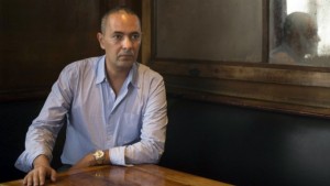 Rassemblement de soutien à Kamel Daoud à Oran