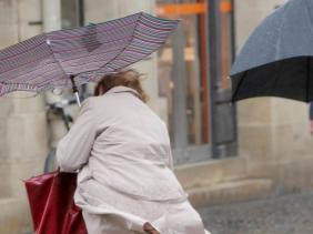 Alerte météo : Pluies orageuses et rafales de vent ce soir au Centre-Ouest et Centre du pays