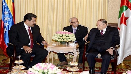 Le président Bouteflika s'entretient avec son homologue vénézuélien
