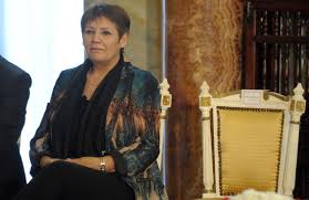 La ministre de l’Education nationale annonce une réunion avec les syndicats mercredi
