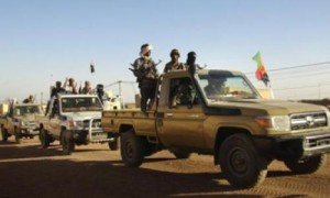Mali: Bamako accueille favorablement un projet d'accord algérien, réserves de la rébellion