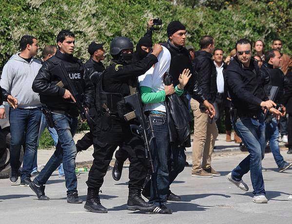 Attaque terroriste à Tunis : Que sait-on des assaillants?