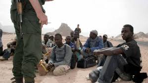20 immigrants clandestins interceptés à In Guezam, Bordj Badji Mokhtar et Djanet