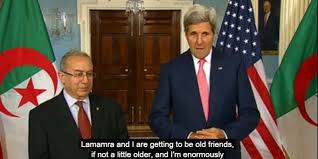 Kerry salue les efforts de paix de l'Algérie au Mali et en Libye