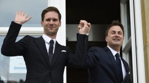 Le Premier ministre du Luxembourg épouse son compagnon, une première dans l'UE