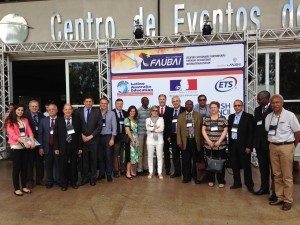Une délégation maghrébine à la FAUBAI (Brésil)