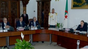 Le Conseil des ministres : des chiffres et des messages