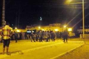 Nuit agitée à Ghardaia : habitations et véhicules saccagés, gendarmes blessés