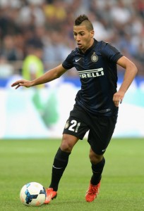 Transfert : l'international algérien Saphir Taider convoité par Galatasaray