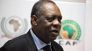 Scandales de la FIFA : Issa Hayatou n'a "peur de rien"