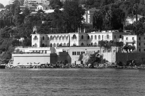 Le roi d'Arabie saoudite voulait privatiser une plage en France, tollé des habitants et de la mairie