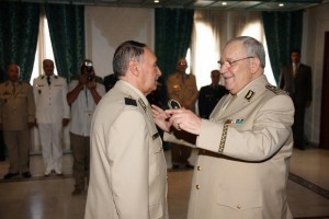 Le commandant de la 5ème RM et le commandant de la Gendarmerie nationale promus au grade de Général de Corps d'Armée