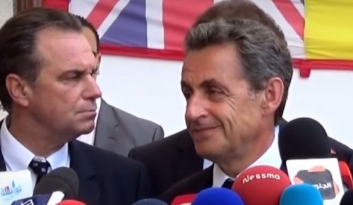 Sarkozy tente un rétropédalage après ses propos sur l'Algérie