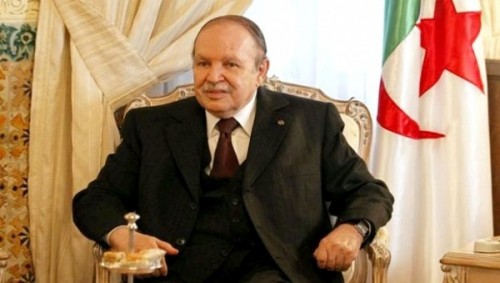 Le président Bouteflika regagne le territoire national