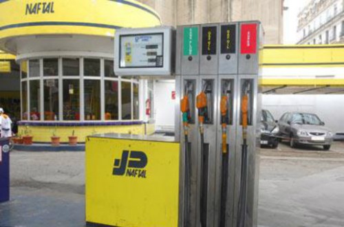 Algérie : Le diesel à 19,85 da et le super à 29,25 da dès janvier 2016