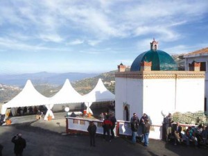 Enterrement de Hocine Ait Ahmed : le village Ath Ahmed, haut lieu de recueillement