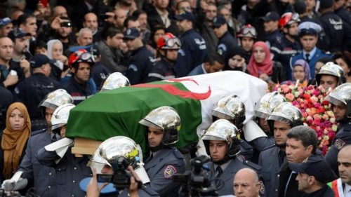Les activistes du MAK ont tenté de parasiter les funérailles d’Ait Ahmed