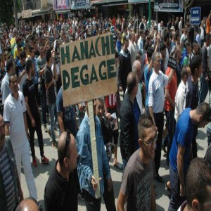 Les anti-Hannachi marchent à Tizi Ouzou